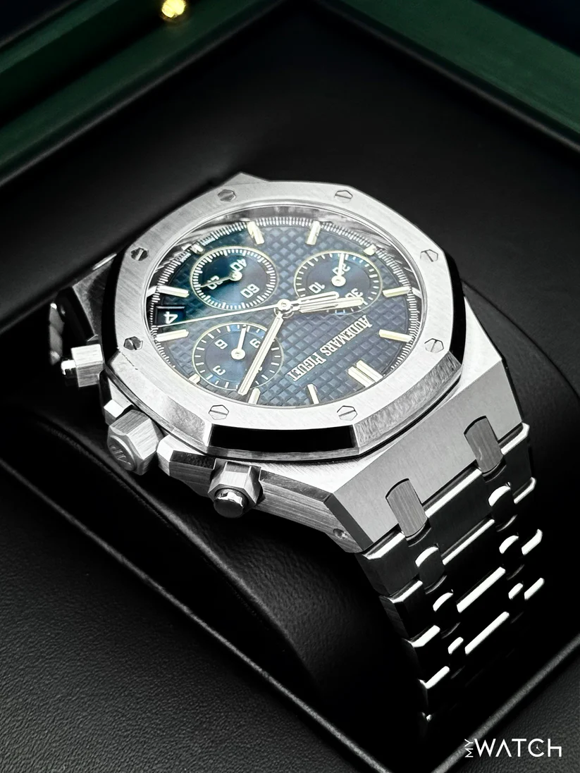 NEW 2026 Audemars Piguet Royal Oak Chronograph 41mm 26240ST Blue Dial - Image 5