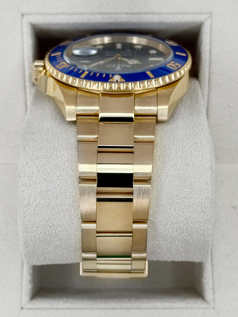 2022 Rolex Submariner "Bluesy" 41mm 126618LB Yellow Gold Blue Dial - Image 9